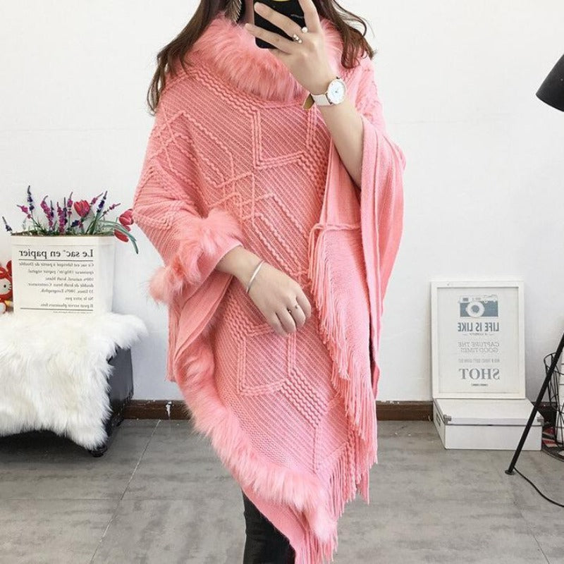 Damski sweter ponczo z futerkiem